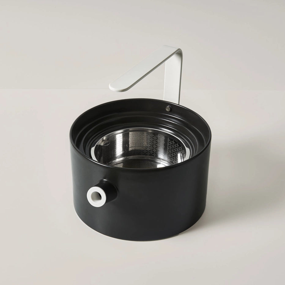 La Grande Teapot by WeSteep