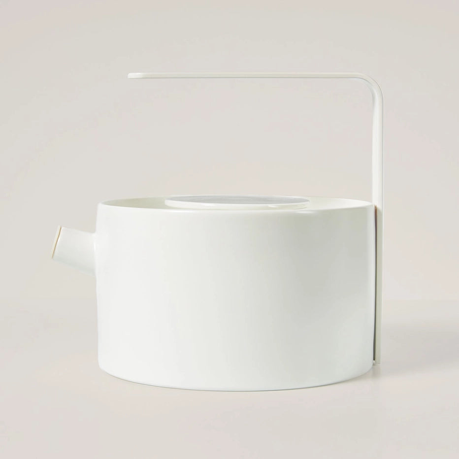 La Grande Teapot by WeSteep